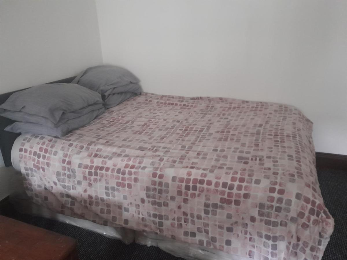 Lovely 1-Bed Studio In London 아파트 외부 사진