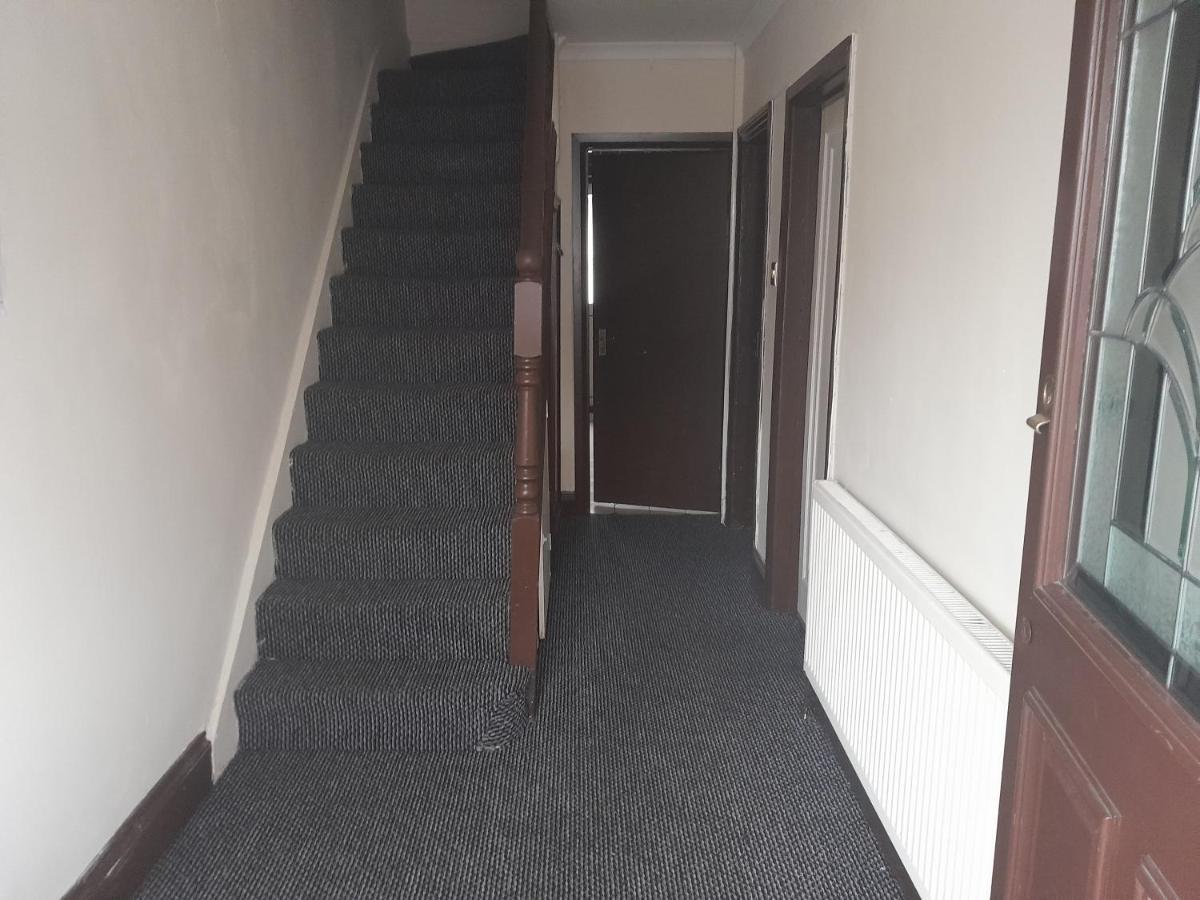 Lovely 1-Bed Studio In London 아파트 외부 사진