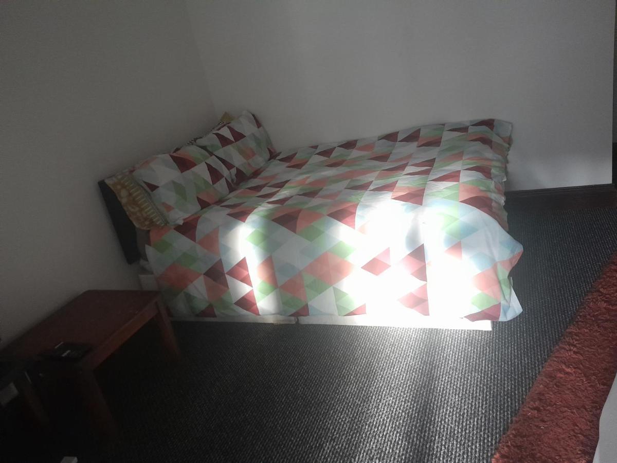 Lovely 1-Bed Studio In London 아파트 외부 사진